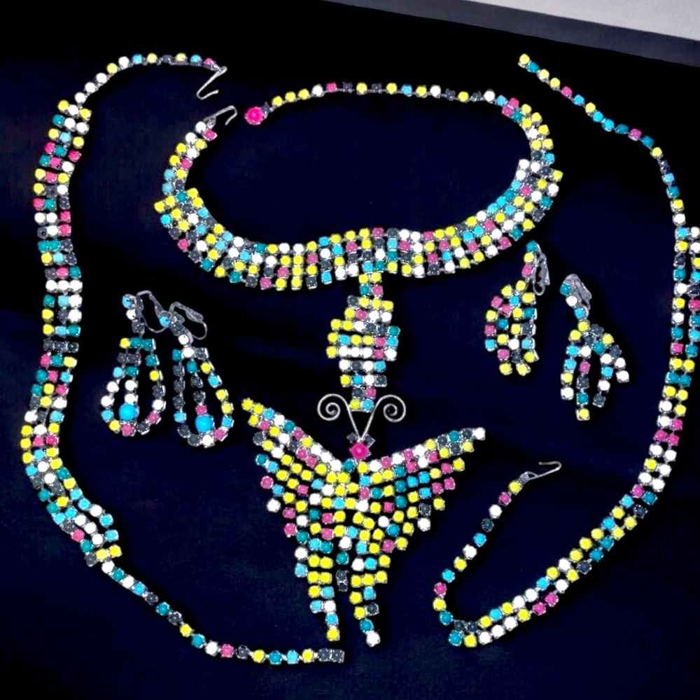 Rainbow Milk Glass Rhinestone Butterfly Necklace Parure Set